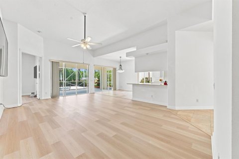 Villa ou maison à vendre à Port St. Lucie, Floride: 3 chambres, 185.8 m2 № 2319521 - photo 16