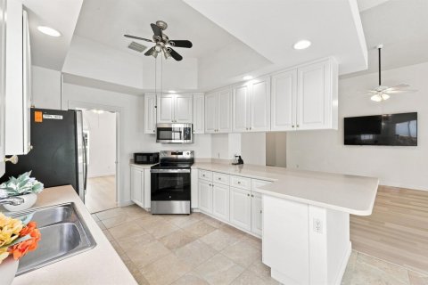 Villa ou maison à vendre à Port St. Lucie, Floride: 3 chambres, 185.8 m2 № 2319521 - photo 30