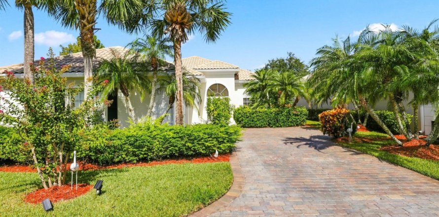 Villa ou maison à Port St. Lucie, Floride 3 chambres, 185.8 m2 № 2319521