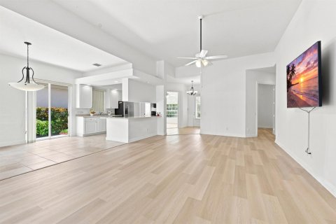 Villa ou maison à vendre à Port St. Lucie, Floride: 3 chambres, 185.8 m2 № 2319521 - photo 17