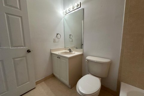 Снять в аренду кондоминиум в Хомстед, Флорида 3 спальни, 110.93м2, № 1982820 - фото 23