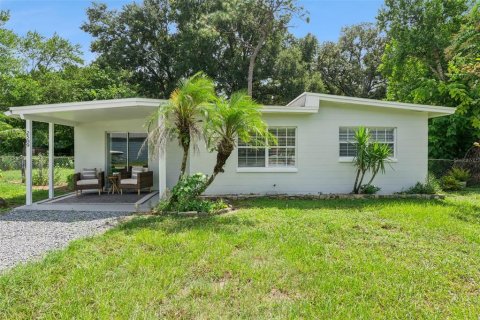 Casa en Altamonte Springs, Florida 3 dormitorios, 102.19 m2 № 2380707