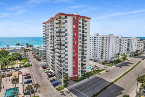 Condo in Hollywood, Florida, 2 bedrooms № 2336473