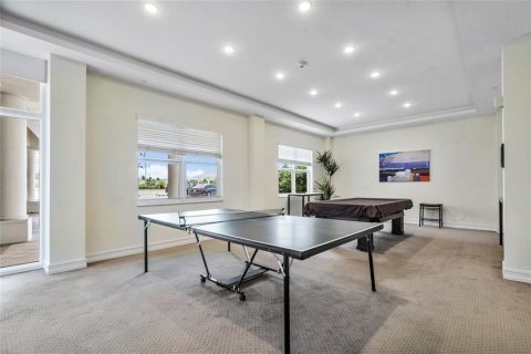 Condo in Fort Lauderdale, Florida, 2 bedrooms  № 2085947 - photo 29