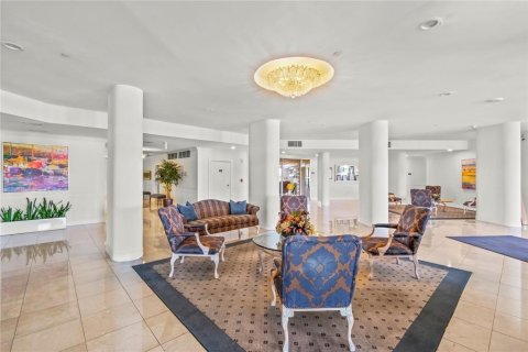 Condo in Fort Lauderdale, Florida, 2 bedrooms  № 2085947 - photo 27