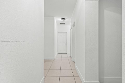 House in Homestead, Florida 4 bedrooms, 201.78 sq.m. № 2066103 - photo 18