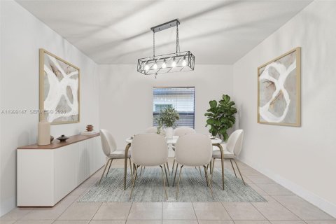 House in Homestead, Florida 4 bedrooms, 201.78 sq.m. № 2066103 - photo 6