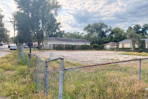 Terreno en venta en Tampa, Florida № 2098943 - foto 8