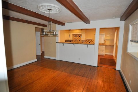Villa ou maison à louer à Winter Park, Floride: 6 chambres, 252.88 m2 № 1879817 - photo 6