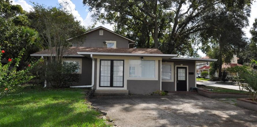 Villa ou maison à Winter Park, Floride 6 chambres, 252.88 m2 № 1879817