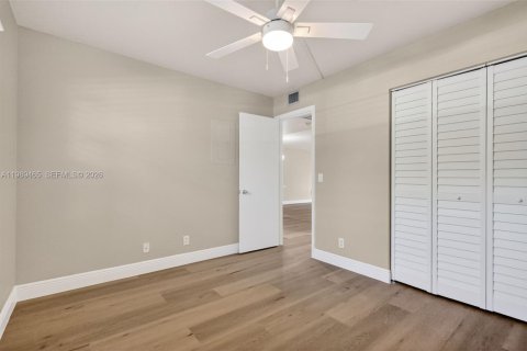 Condominio en alquiler en Pembroke Pines, Florida, 2 dormitorios, 110.74 m2 № 2057729 - foto 12
