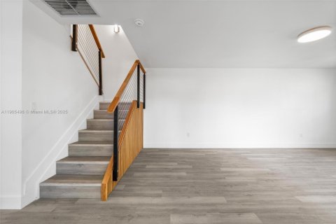 Купить кондоминиум в Майами, Флорида 2 спальни, 120.96м2, № 1964216 - фото 11