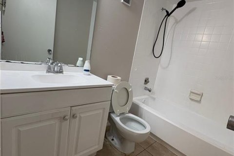 Copropriété à louer à Deltona, Floride: 2 chambres, 83.33 m2 № 2167023 - photo 9
