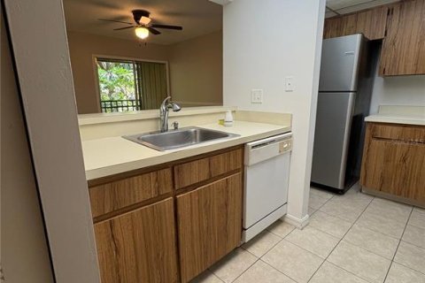 Copropriété à louer à Deltona, Floride: 2 chambres, 83.33 m2 № 2167023 - photo 5