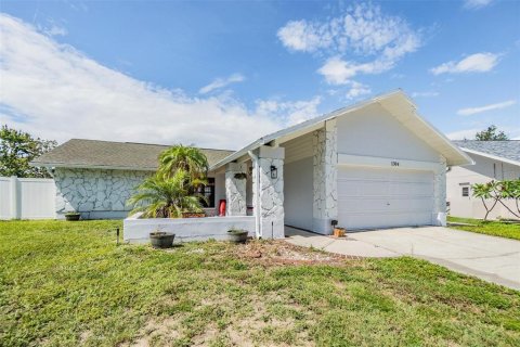 House in Tarpon Springs, Florida 2 bedrooms, 109.25 sq.m. № 1791527 - photo 3