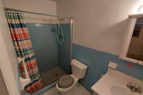 Casa en venta en Miami Gardens, Florida, 3 dormitorios № 1971192 - foto 6