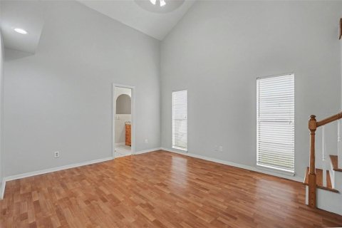 House in Tampa, Florida 3 bedrooms, 156.45 sq.m. № 2220485 - photo 17