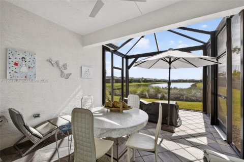 Снять в аренду виллу или дом в Порт-Сент-Луси, Флорида 2 спальни, 148.55м2, № 2006412 - фото 26