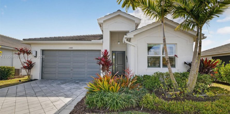 Дом в Порт-Сент-Луси, Флорида 2 спальни, 148.55м2 № 2006412