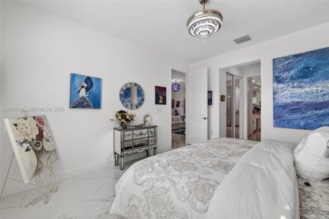 Снять в аренду виллу или дом в Порт-Сент-Луси, Флорида 2 спальни, 148.55м2, № 2006412 - фото 15