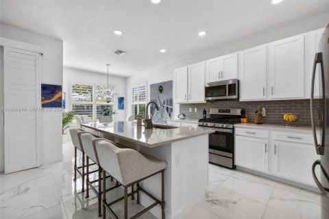 Снять в аренду виллу или дом в Порт-Сент-Луси, Флорида 2 спальни, 148.55м2, № 2006412 - фото 11