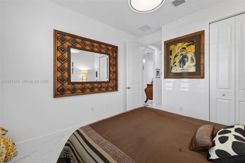 Снять в аренду виллу или дом в Порт-Сент-Луси, Флорида 2 спальни, 148.55м2, № 2006412 - фото 21