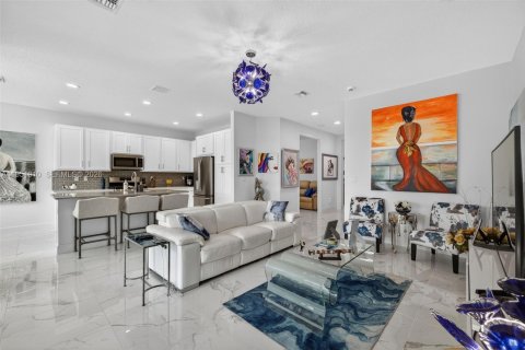 Снять в аренду виллу или дом в Порт-Сент-Луси, Флорида 2 спальни, 148.55м2, № 2006412 - фото 8