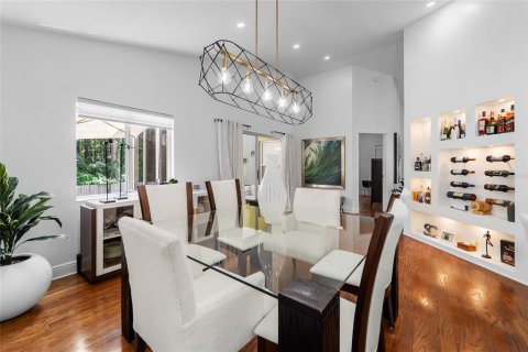 Villa ou maison à vendre à Tampa, Floride: 3 chambres, 144.09 m2 № 2316445 - photo 9