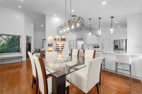 Villa ou maison à vendre à Tampa, Floride: 3 chambres, 144.09 m2 № 2316445 - photo 10