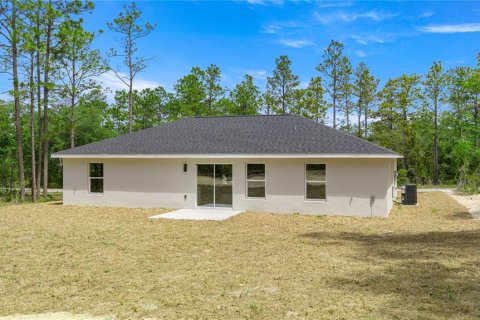 House in Dunnellon, Florida 3 bedrooms, 121.79 sq.m. № 2196667 - photo 5