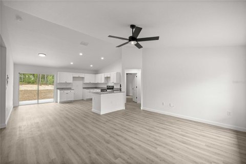 House in Dunnellon, Florida 3 bedrooms, 121.79 sq.m. № 2196667 - photo 7