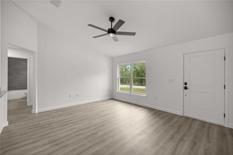 House in Dunnellon, Florida 3 bedrooms, 121.79 sq.m. № 2196667 - photo 8
