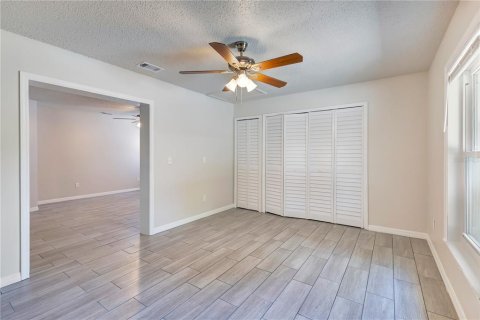 House in Ocoee, Florida 3 bedrooms, 148.36 sq.m. № 2224925 - photo 12