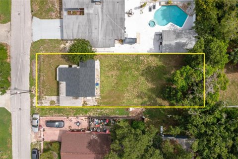Villa ou maison à vendre à Tampa, Floride: 2 chambres, 70.33 m2 № 2237118 - photo 4