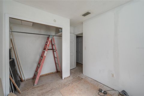 Villa ou maison à vendre à Tampa, Floride: 2 chambres, 70.33 m2 № 2237118 - photo 20
