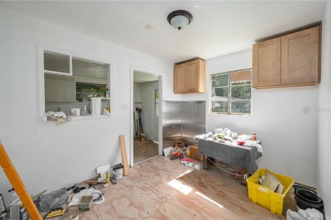 Villa ou maison à vendre à Tampa, Floride: 2 chambres, 70.33 m2 № 2237118 - photo 13