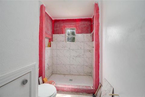 Villa ou maison à vendre à Tampa, Floride: 2 chambres, 70.33 m2 № 2237118 - photo 21