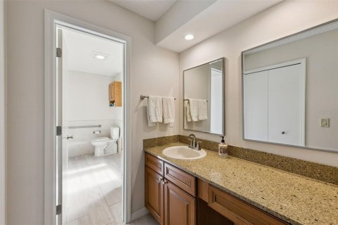Villa ou maison à vendre à Longwood, Floride: 4 chambres, 209.03 m2 № 2433554 - photo 16