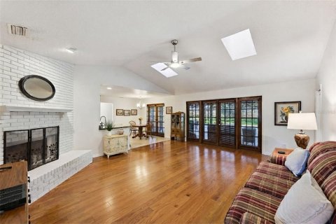 Villa ou maison à vendre à Longwood, Floride: 4 chambres, 209.03 m2 № 2433554 - photo 3