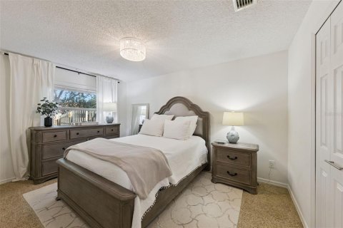 Villa ou maison à vendre à Longwood, Floride: 4 chambres, 209.03 m2 № 2433554 - photo 19