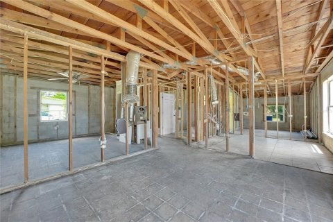House in SOUTHERN PINES in St. Lucie, Florida 3 bedrooms, 101.26 sq.m. № 1876196 - photo 12