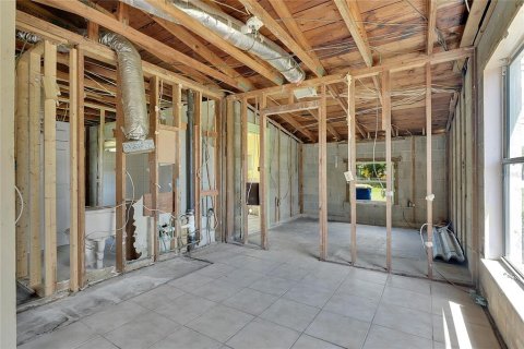 House in SOUTHERN PINES in St. Lucie, Florida 3 bedrooms, 101.26 sq.m. № 1876196 - photo 14