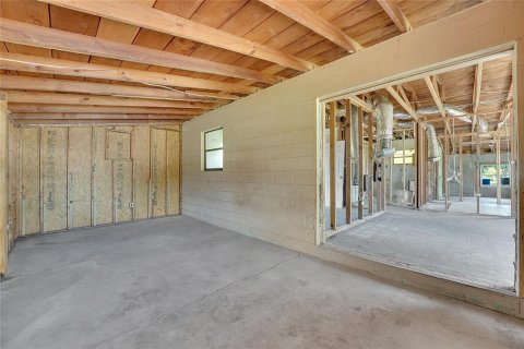 House in SOUTHERN PINES in St. Lucie, Florida 3 bedrooms, 101.26 sq.m. № 1876196 - photo 18