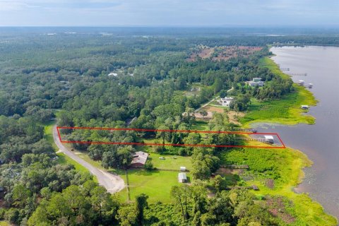 House in Starke, Florida 3 bedrooms, 200.85 sq.m. № 2325118 - photo 5