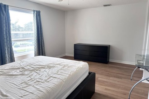 Villa ou maison à louer à Winter Garden, Floride: 5 chambres, 317.73 m2 № 1902360 - photo 25