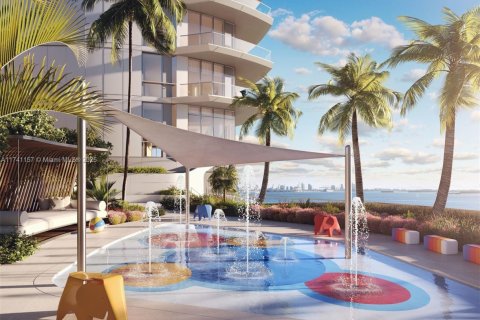 Condo in Miami, Florida, 4 bedrooms № 1985179 - photo 17