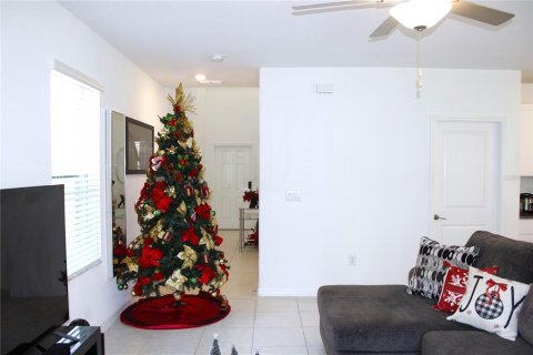 Casa en venta en Lutz, Florida, 4 dormitorios, 173.73 m2 № 2230614 - foto 13