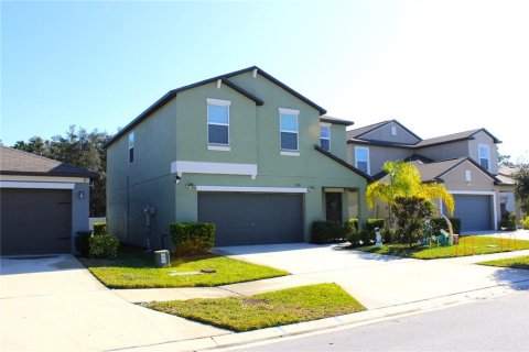 Casa en venta en Lutz, Florida, 4 dormitorios, 173.73 m2 № 2230614 - foto 3