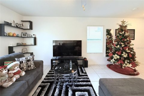 Casa en venta en Lutz, Florida, 4 dormitorios, 173.73 m2 № 2230614 - foto 14