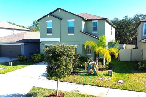 Casa en venta en Lutz, Florida, 4 dormitorios, 173.73 m2 № 2230614 - foto 4